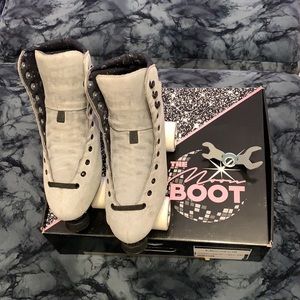 Mirrorball Moonlight Roller Quad Skates